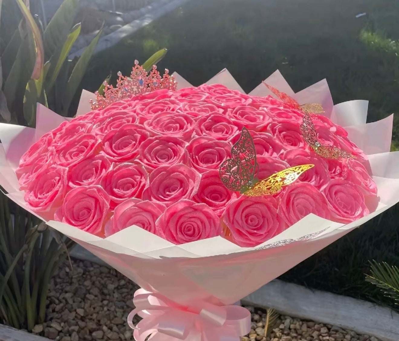 Pink Glitter Roses Bouquet